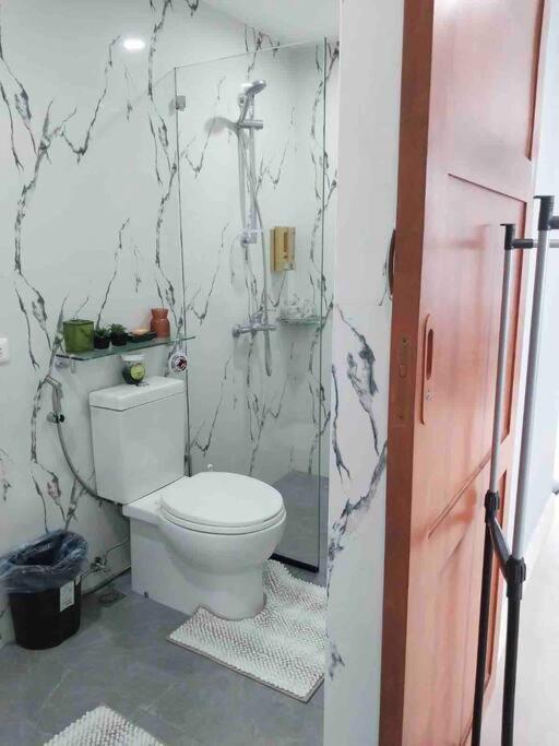 1Bedroom Unit At Azure North With Netflix Up To 6Pax San Fernando  Eksteriør bilde